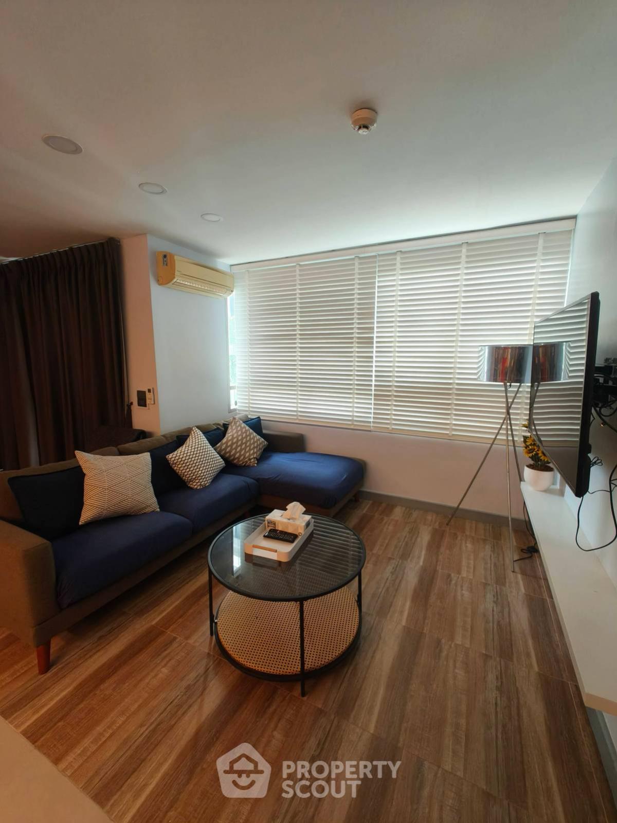 ขายคอนโดสุขุมวิท อโศก ทองหล่อ : คอนโด 3-ห้องนอน ที่ เดอะ โคลเวอร์ ทองหล่อ เรสซิเดนซ์ ใกล้ BTS ทองหล่อ