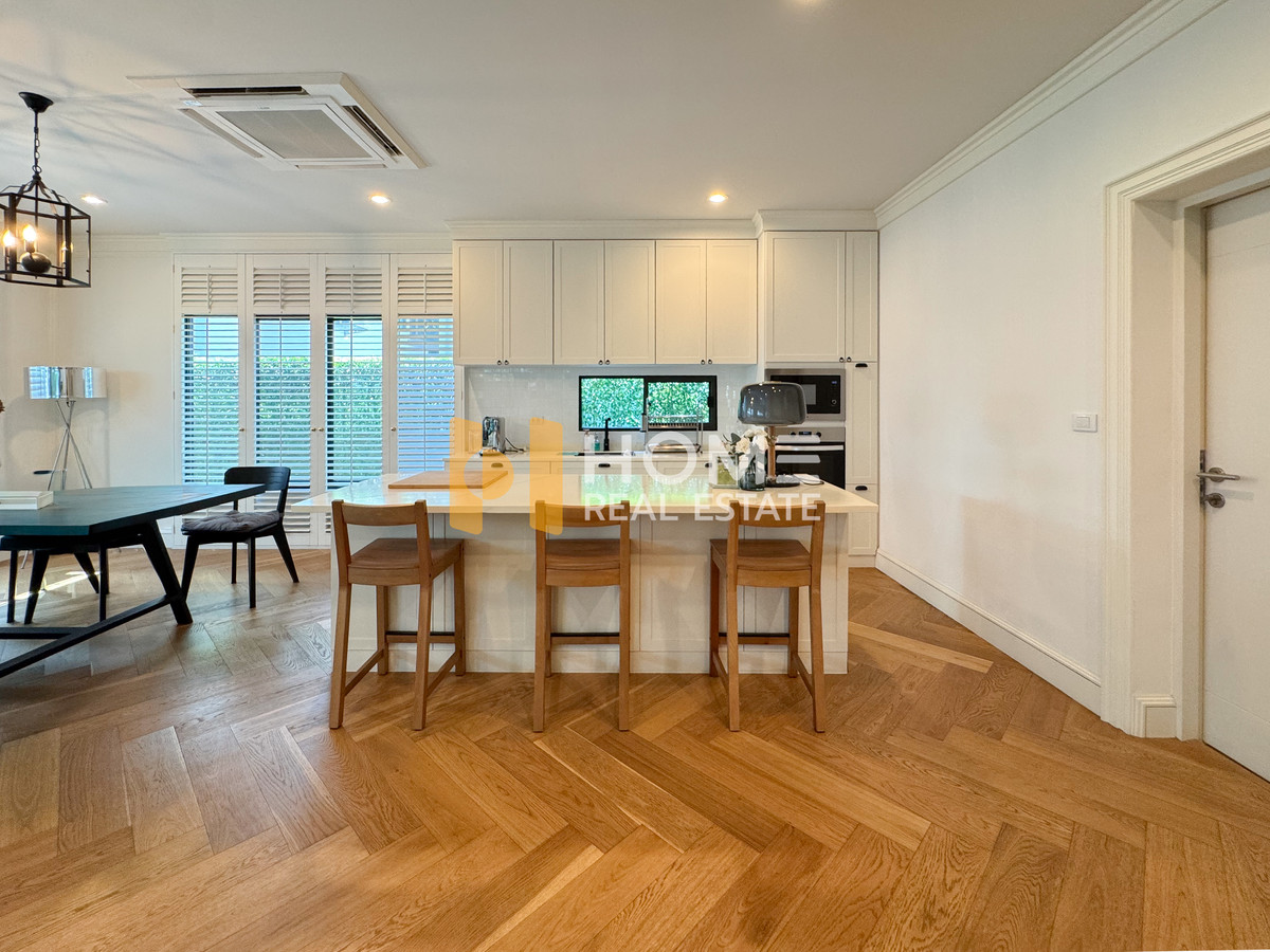 ขายบ้านพัฒนาการ ศรีนครินทร์ : บ้านเดี่ยวหลังใหญ่ 69.7 ตร.ว. ✨ บุราสิริ พัฒนาการ / 4 ห้องนอน (ขาย), Burasiri Pattanakarn / 4 Bedrooms (FOR SALE) FON250 