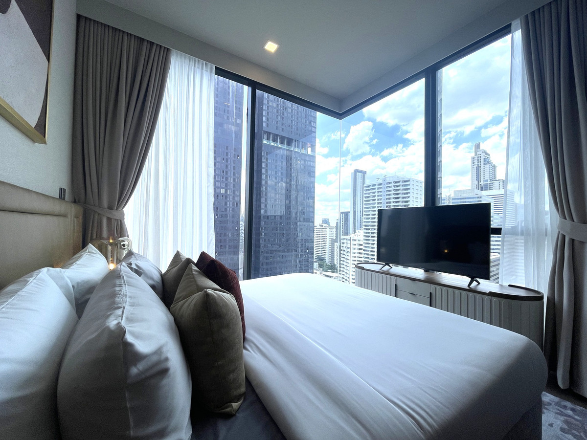 ให้เช่าคอนโดสุขุมวิท อโศก ทองหล่อ : ให้เช่า Celes Asoke ราคา 120,000 บาท [NCr251105]
