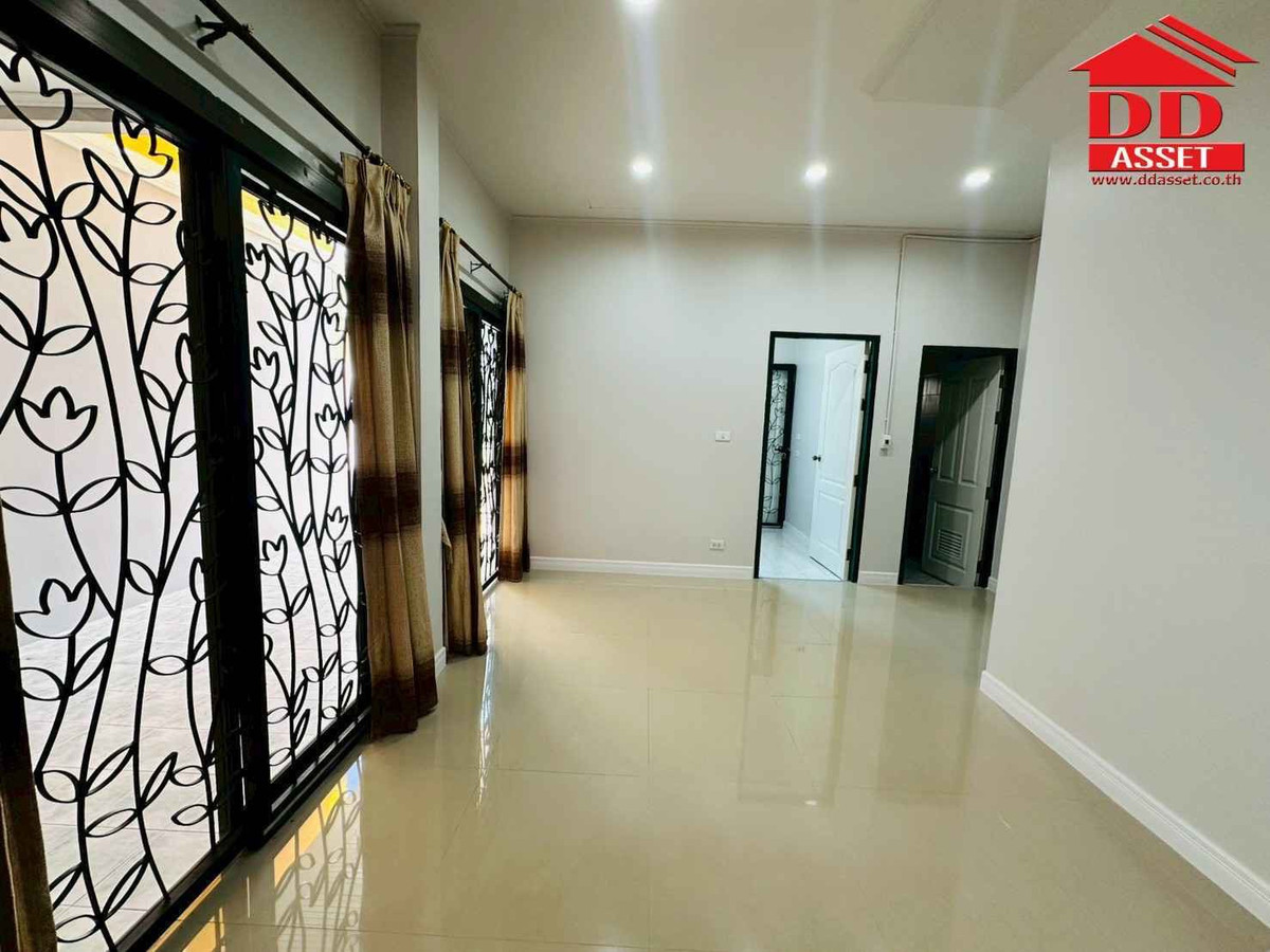 ขายบ้านเสรีไทย-นิด้า : ขายทาวน์เฮ้าส์ บ้านแมกไม้วัชรพล สุขาภิบาล 5  รหัส : T8225