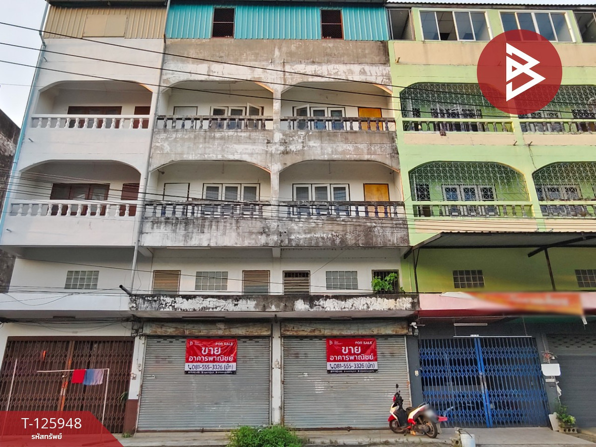 For SaleShop HouseNakhon Si Thammarat : Commercial building for sale, 3 floors, area 19.5 square meters, Khlang, Nakhon Si Thammarat.
