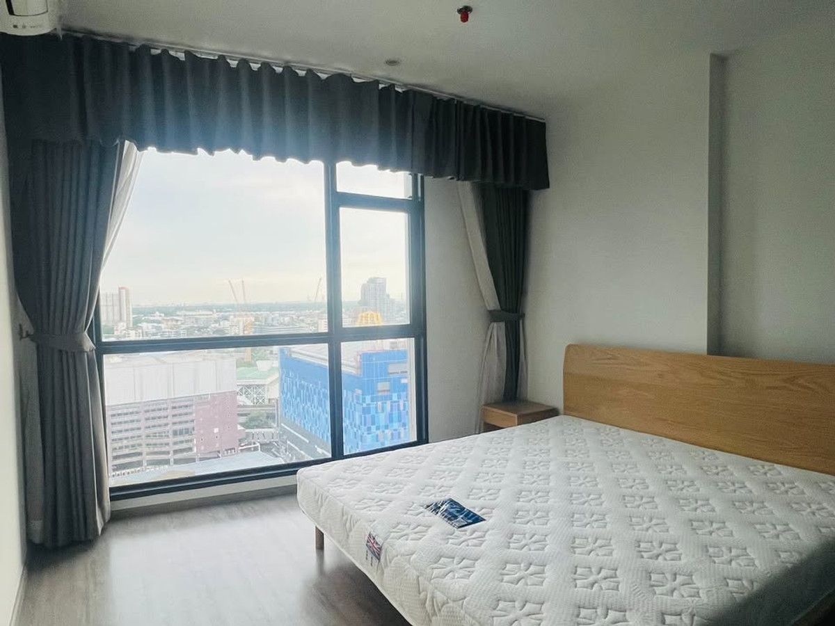 ให้เช่าคอนโดสุขุมวิท อโศก ทองหล่อ : ให้เช่า Rhythm Ekkamai ราคา 23,000 บาท [NCr251106]