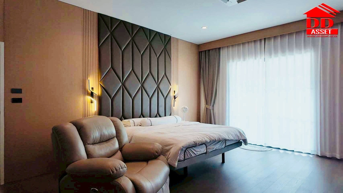 For SaleHousePathum Thani,Rangsit, Thammasat : For Sale Setthasiri Krungthep-Pathumthani Setthasiri Krungthep-Pathumthani Near Flora Villa Golf Course Code: H8143