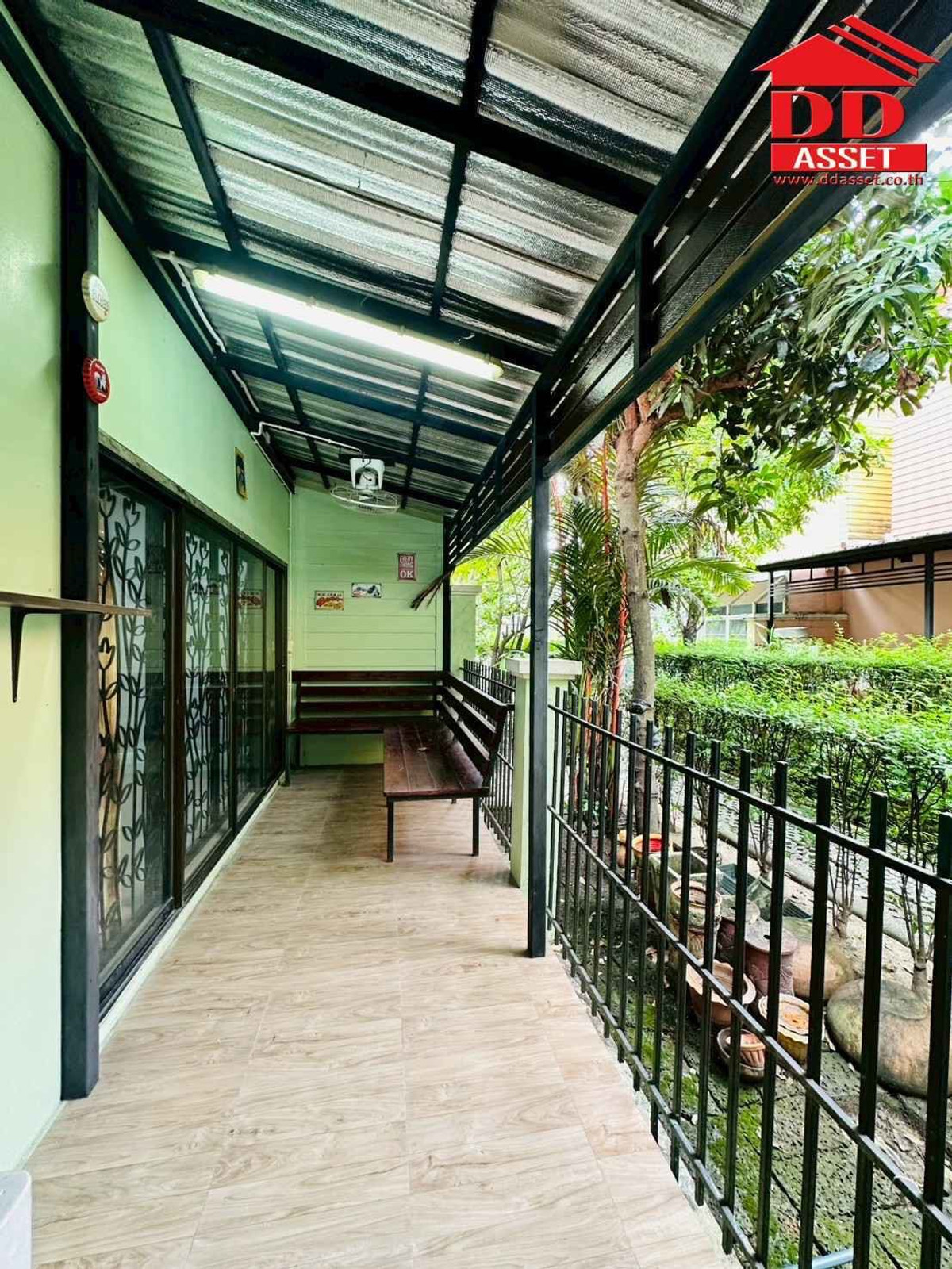 ขายบ้านเสรีไทย-นิด้า : ขายทาวน์เฮ้าส์ บ้านแมกไม้วัชรพล สุขาภิบาล 5  รหัส : T8225