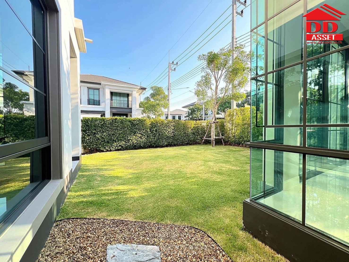 For SaleHousePathum Thani,Rangsit, Thammasat : For Sale Setthasiri Krungthep-Pathumthani Setthasiri Krungthep-Pathumthani Near Flora Villa Golf Course Code: H8143