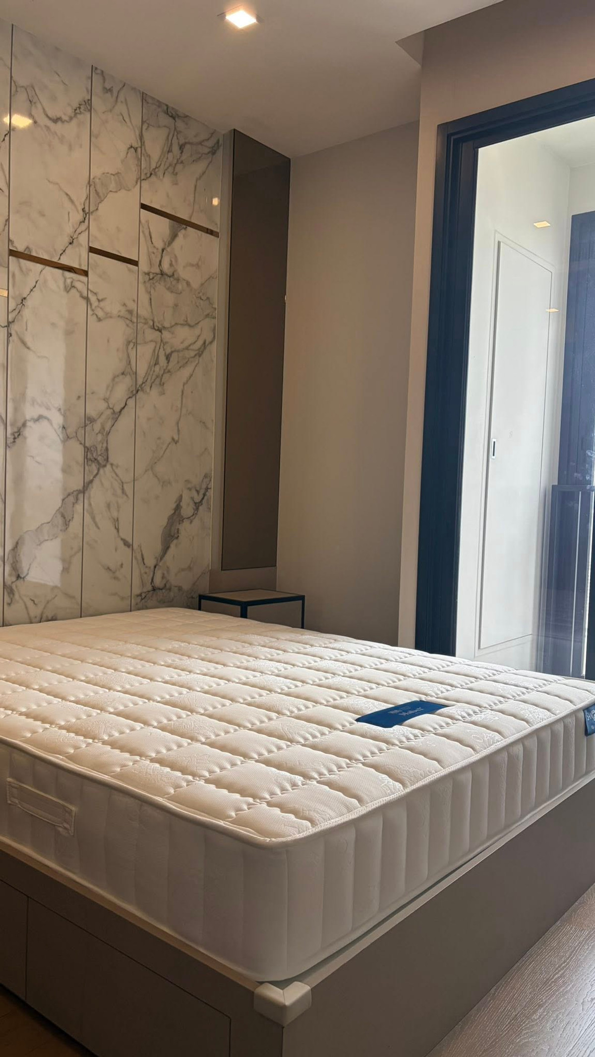 ให้เช่าคอนโดสุขุมวิท อโศก ทองหล่อ : for RENT : ASHTON ASOKE 1bed1bath ห้องสวย ชั้นสูง วิวดี Please call 095-3905490