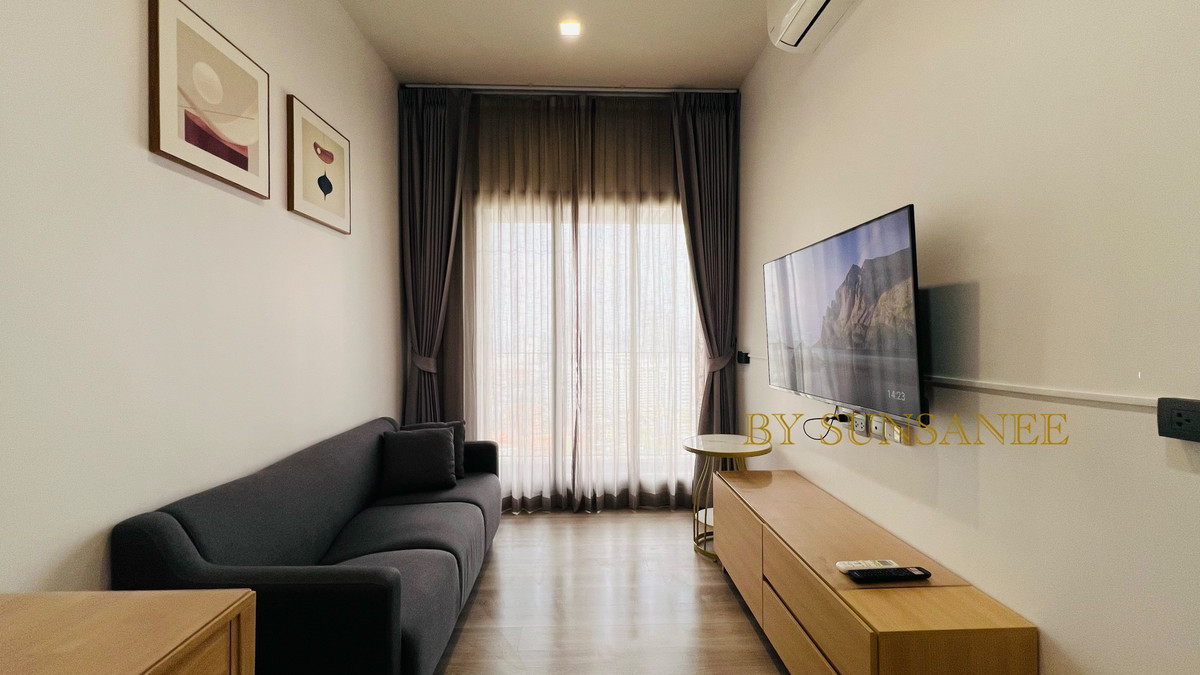 For RentCondoSathorn, Narathiwat : New room near Shrewsbury International School, great price.