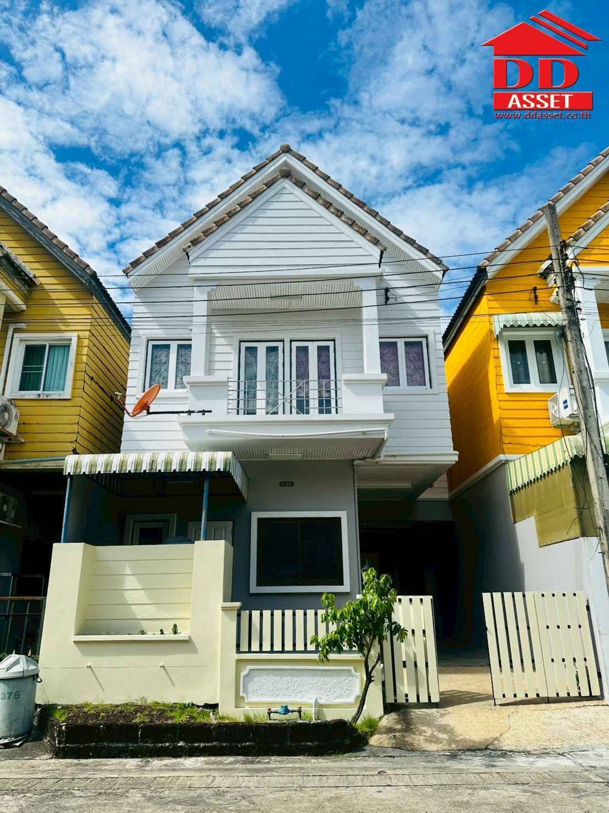 For SaleHouseSeri Thai, Ramkhamhaeng Nida : Townhouse for sale Baan Makmai Watcharapol Sukhapiban 5 Code: T8225