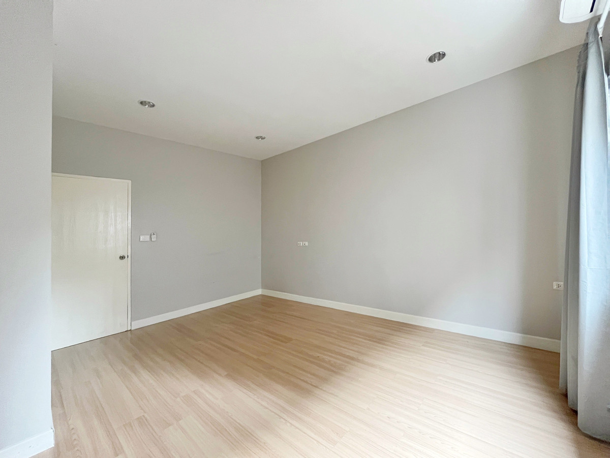 ขายทาวน์โฮมพระราม 5 ราชพฤกษ์ บางกรวย : พร้อมขาย ทาวน์โฮม TEMPO TOWN รัตนาธิเบศร์-ไทรม้า