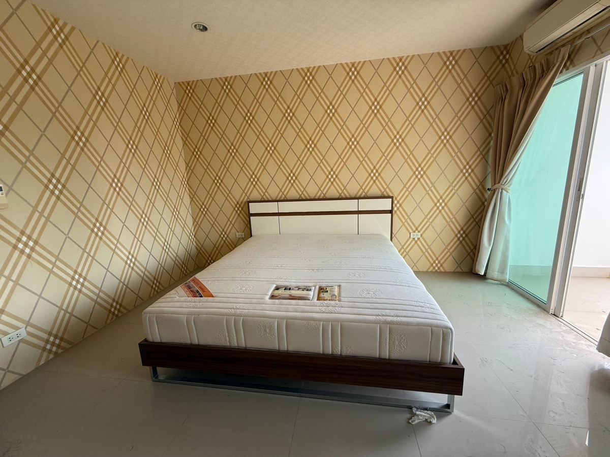 For SaleCondoPattaya, Bangsaen, Chonburi : Condo for sale A.D. Condominium Hyatte Wongamat