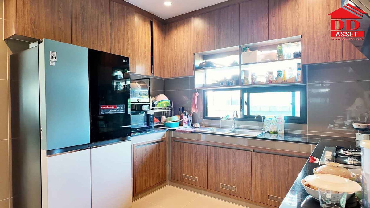 For SaleHousePathum Thani,Rangsit, Thammasat : For Sale Setthasiri Krungthep-Pathumthani Setthasiri Krungthep-Pathumthani Near Flora Villa Golf Course Code: H8143