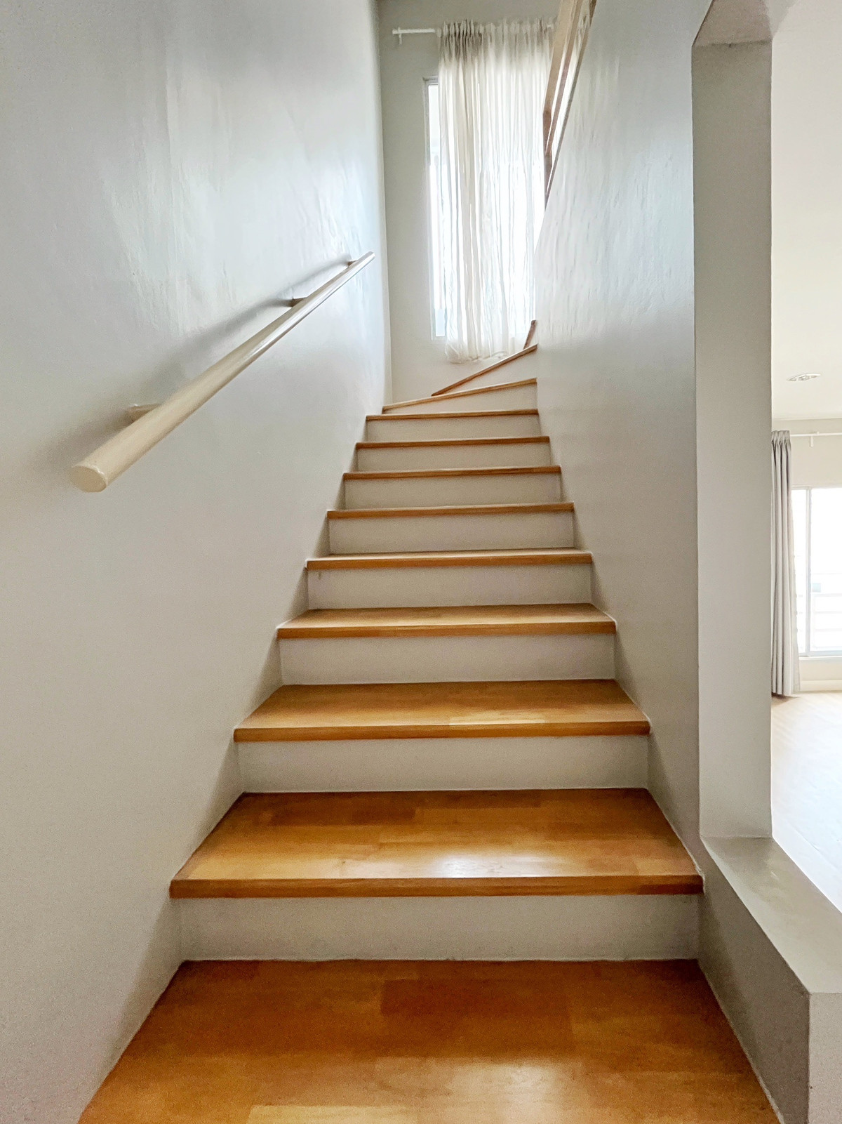 ขายทาวน์โฮมพระราม 5 ราชพฤกษ์ บางกรวย : พร้อมขาย ทาวน์โฮม TEMPO TOWN รัตนาธิเบศร์-ไทรม้า