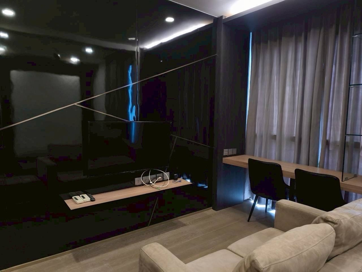 ให้เช่าคอนโดสยาม จุฬา สามย่าน : ✨🏙📍ด่วน ห้องสวย แต่งครบ เดินทางสะดวก พร้อมเข้าอยู่ทันที 🔥🔥