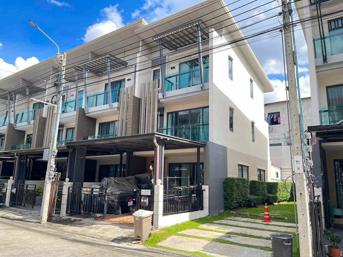 ขายทาวน์โฮมพระราม 2 บางขุนเทียน : ทาวน์ อเวนิว โคโคส พระราม 2 ซอย 50 / 3 ห้องนอน (ขาย), Town Avenue Cocos Rama 2 Soi 50 / 3 Bedrooms (FOR SALE) BALL036 