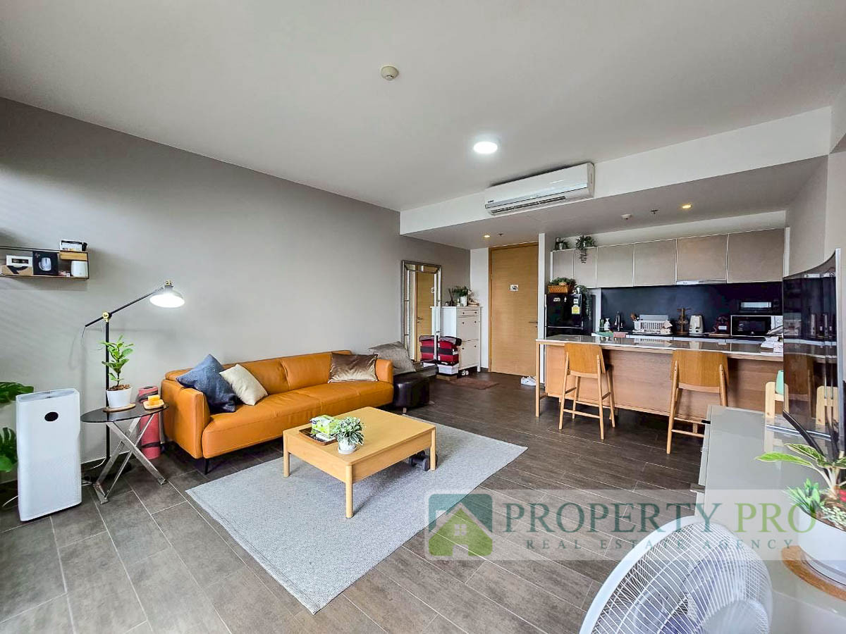 For SaleCondoSukhumvit, Asoke, Thonglor : Condo for Sale The Loft Ekkamai, 2 bedroom 74 sqm Fully Furnished Opposite to GatewayEkkamai, BTSEkkamai, Phra Khanong, Thonglor, Pridi Banomyong, Sukhumvit : SL25S-022