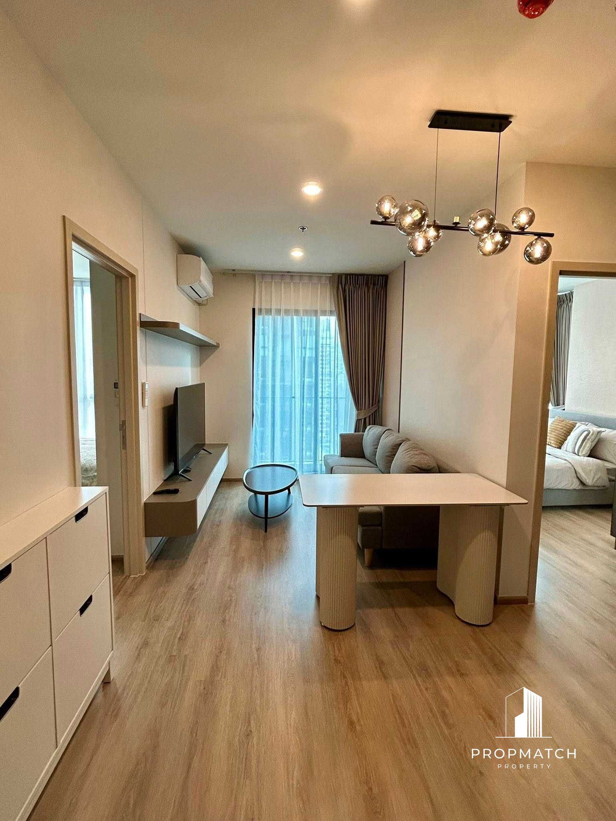 ให้เช่าคอนโดพระราม 9 เพชรบุรีตัดใหม่ RCA : ✨Flash Deal ✨Nue District R9( 2Bed 2Bath 46.33SQM.) แต่งครบพร้อมอยู่ !! เพียง 37,000บาทต่อเดือน Tel.0981315848 @propmatch