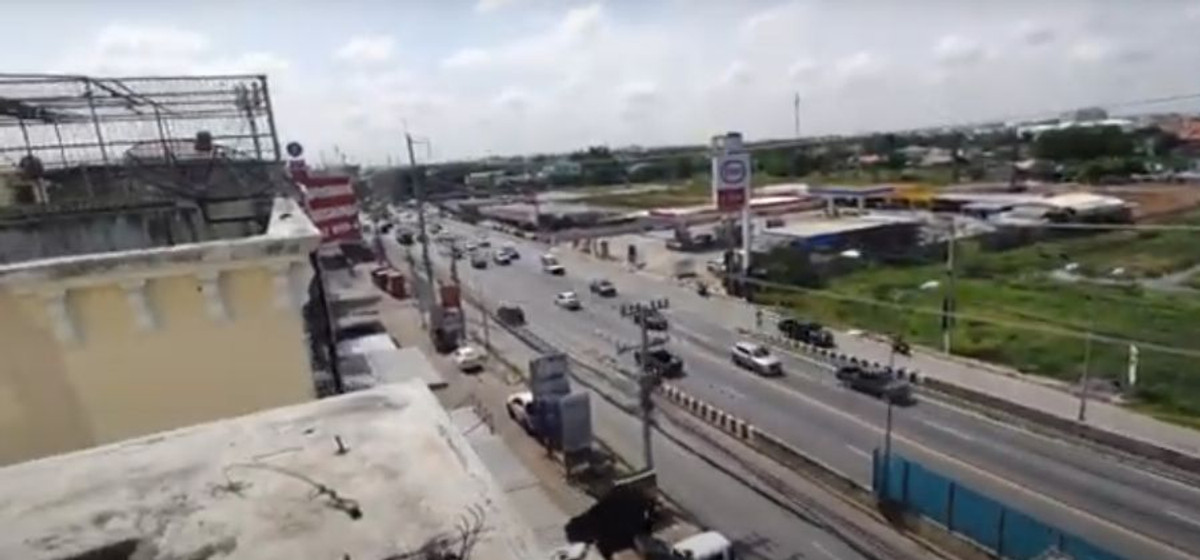 ให้เช่าอาคารพาณิชย์ปทุมธานี รังสิต ธรรมศาสตร์ : 96905 - ให้เช่าอาคารพาณิชย์ 4 ชั้น 2 คูหา 49.9 ตรว พื้นที่ใช้สอย 576 ตรม คลองสอง คลองหลวง ปทุมธานี ติดถนนใหญ่ใกล้วัดพระธรรมกายและตลาดไท