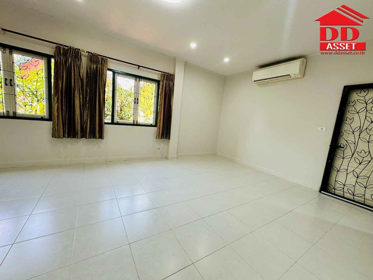 ขายบ้านเสรีไทย-นิด้า : ขายทาวน์เฮ้าส์ บ้านแมกไม้วัชรพล สุขาภิบาล 5  รหัส : T8225