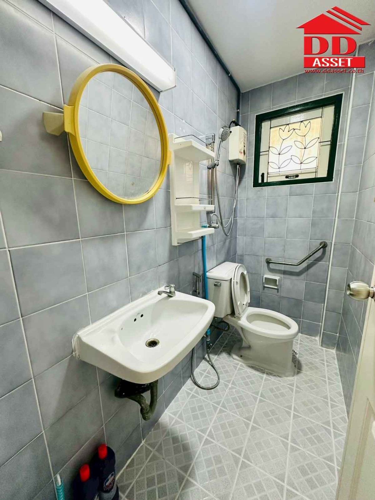 ขายบ้านเสรีไทย-นิด้า : ขายทาวน์เฮ้าส์ บ้านแมกไม้วัชรพล สุขาภิบาล 5  รหัส : T8225