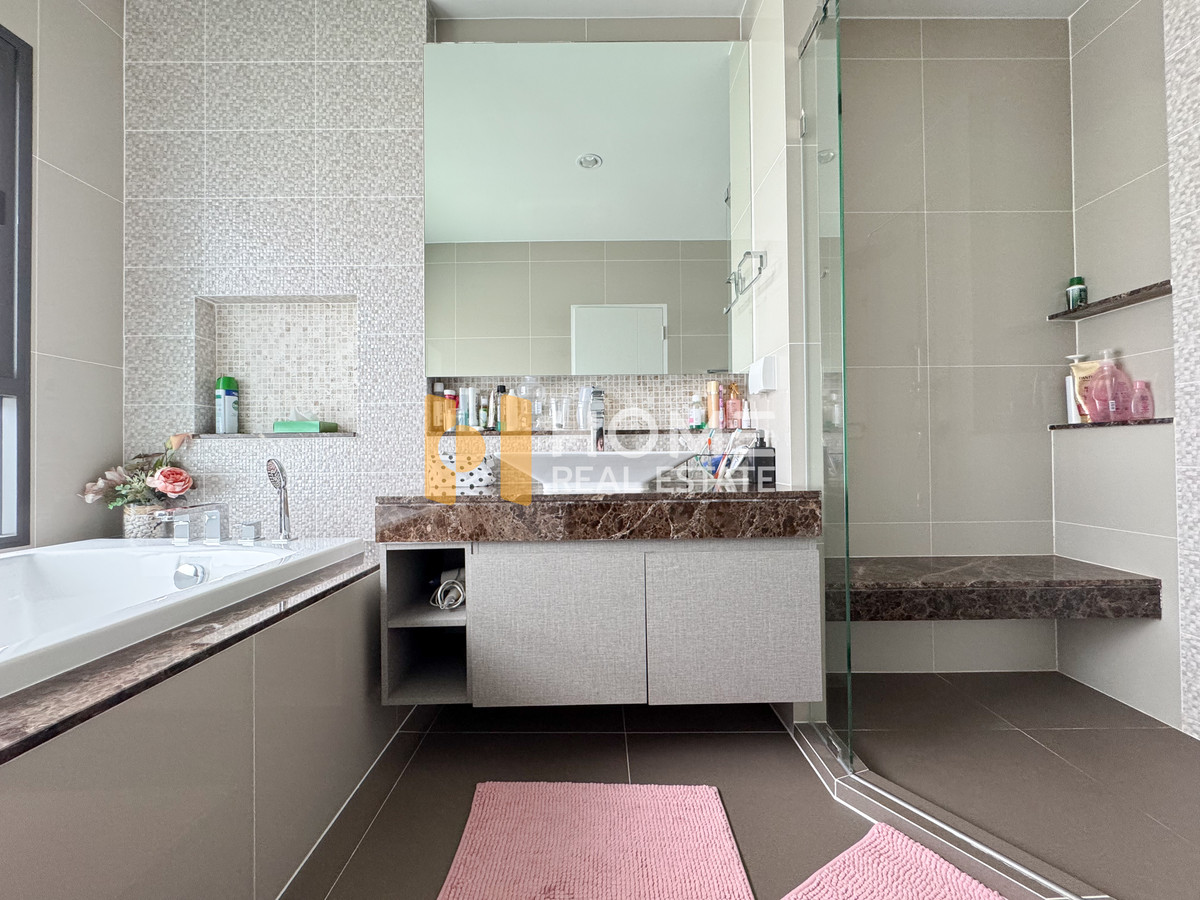 ขายบ้านพัฒนาการ ศรีนครินทร์ : บ้านเดี่ยวหลังใหญ่ 69.7 ตร.ว. ✨ บุราสิริ พัฒนาการ / 4 ห้องนอน (ขาย), Burasiri Pattanakarn / 4 Bedrooms (FOR SALE) FON250 