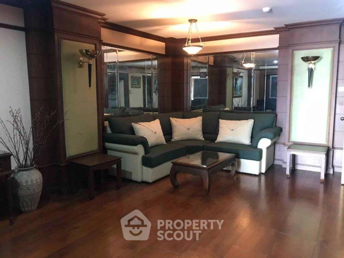 For RentCondoRatchadapisek, Huaikwang, Suttisan : 1-BR Condo at Prasertsuk Place Condominium near MRT Ratchadaphisek