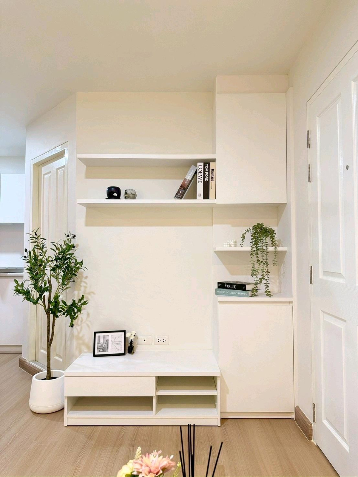 ขายคอนโดปิ่นเกล้า จรัญสนิทวงศ์ : ขายลดภาระ🔥🔥คอนโดราคาพิเศษ ทำเลดี โครงการ เดอะ ทรัสต์ เรสซิเด้นซ์ ปิ่นเกล้า MD-25085050