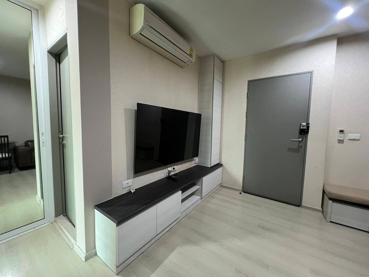 ให้เช่าคอนโดรัชดา ห้วยขวาง : ให้เช่า 40ตรม ตึกB ชั้น11 คอนโด LIFE รัชดาภิเษก  