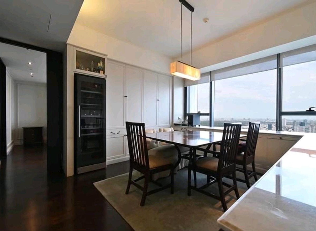 CondoSathorn, Narathiwat : 📌For RENT | The Met Sathorn - 4BR Duplex (366 sqm) 300,000 THB / 99,000,000 THB