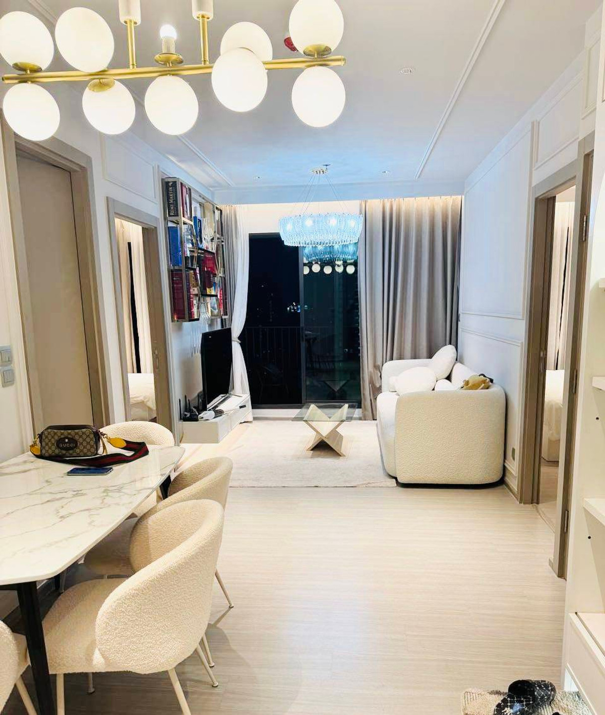 ให้เช่าคอนโดพระราม 9 เพชรบุรีตัดใหม่ RCA : ให้เช่าคอนโด Life Asoke Rama9 คอนโดแต่งครบพร้อมเข้าอยู่ใกล้รถไฟฟ้าMRTพระราม9เดินทางสะดวก!!