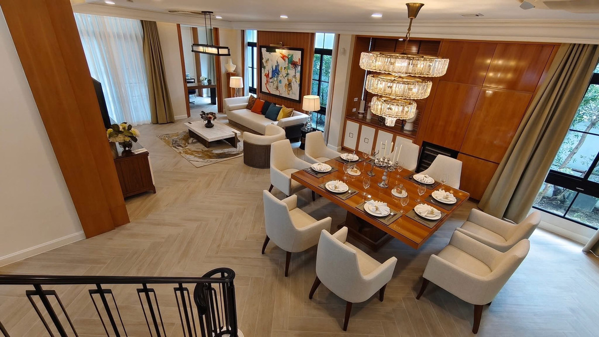 บ้านพัฒนาการ ศรีนครินทร์ : ขาย/ให้เช่า นันทวัน พระราม9 กรุงเทพกรีฑา บ้านตัวอย่างตกแต่งหรู 5 ห้องนอน