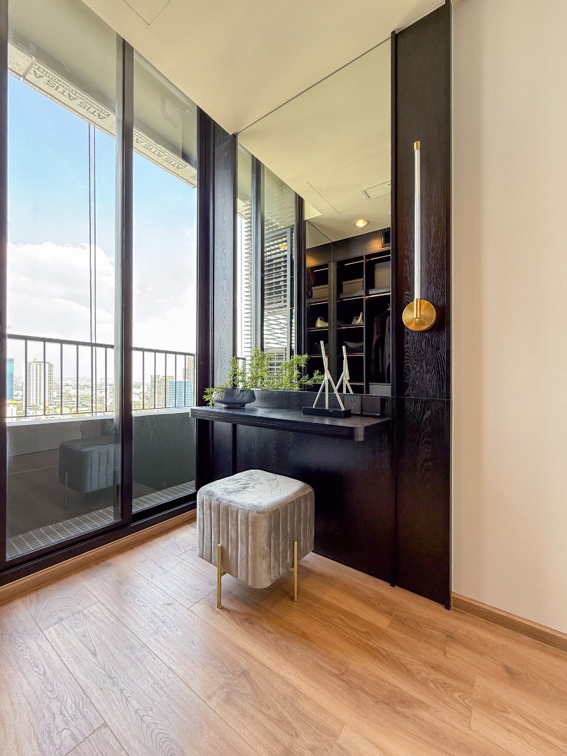 For SaleCondoSukhumvit, Asoke, Thonglor : 🔥Urgent Sale🔥Noble Form Thonglor, empty room, starting price 12 million baht (*Special discount price before December 15, 2025, only for foreigners*)