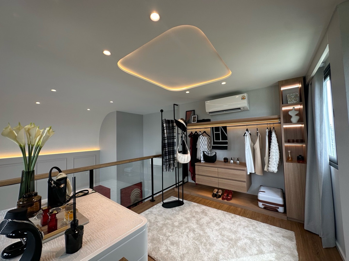 ขายทาวน์โฮมบางนา แบริ่ง ลาซาล : แปลนใหม่‼️มีชั้น LOFT พร้อมหน้ากว้าง 5.5 เมตร และลงเข็มผนังสูงหลังบ้าน | สนใจนัดชมโทร 0953569894