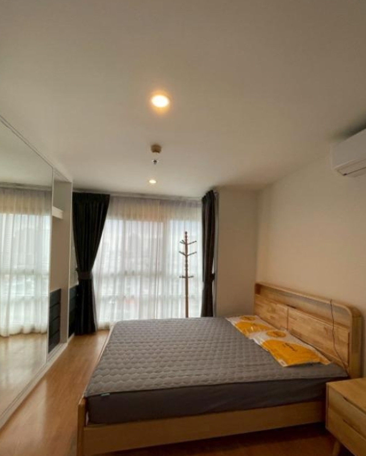 For RentCondoBang Sue, Wong Sawang, Tao Pun : For rent, U Delight @Bang Sue Station, Floor 12A.