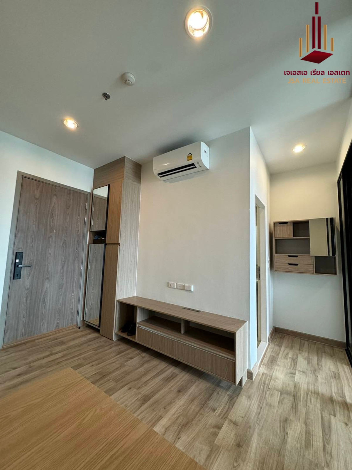 ขายคอนโดบางนา แบริ่ง ลาซาล : ✨ For Sale: Niche Mono Sukhumvit Bearing Condo ✨  💰 Only 2,500,000 THB