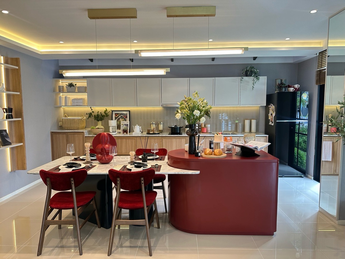 ขายทาวน์โฮมบางนา แบริ่ง ลาซาล : แปลนใหม่‼️มีชั้น LOFT พร้อมหน้ากว้าง 5.5 เมตร และลงเข็มผนังสูงหลังบ้าน | สนใจนัดชมโทร 0953569894