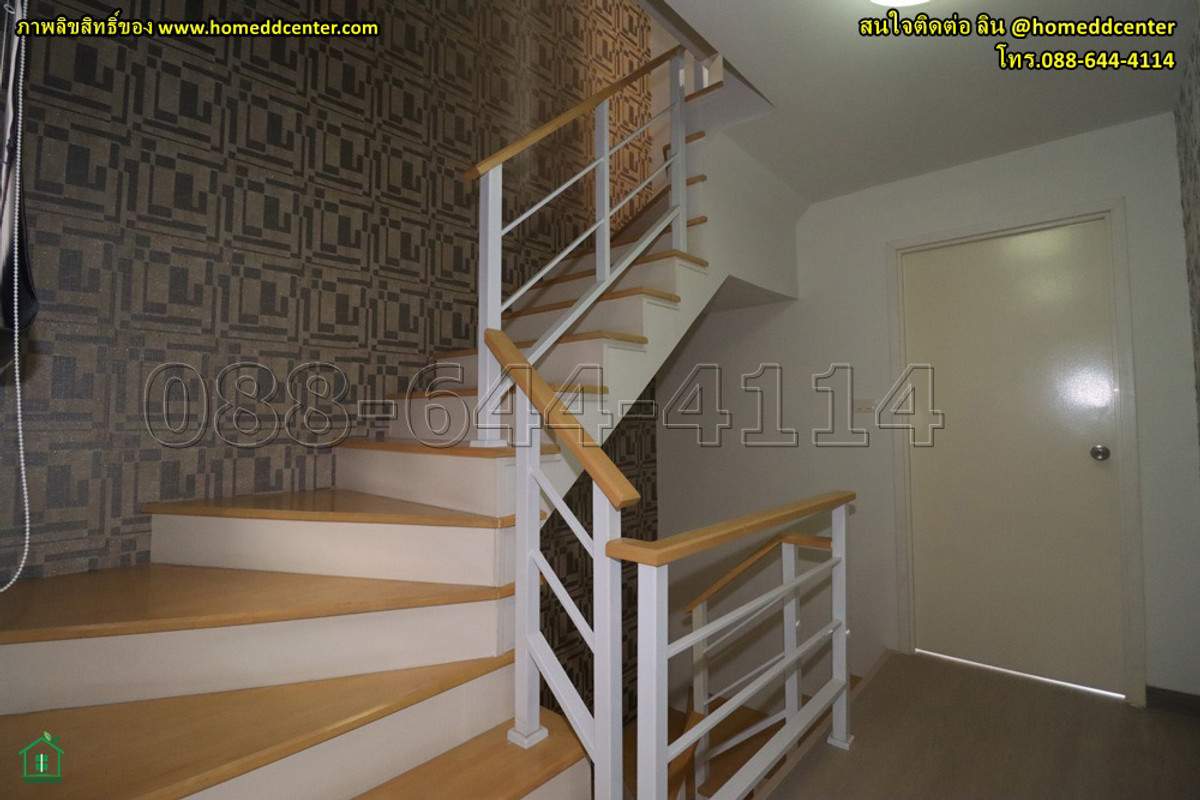 ขายทาวน์โฮมลาดพร้าว101 แฮปปี้แลนด์ : ทาวน์โฮม 3 ชั้น หลังมุม เดอะคอนเนค อัพ 3 ลาดพร้าว 126 （The Connect Up 3, Ladprao 126）ใกล้เดอะมอลล์บางกะปิ MRT สีเหลือง ลาดพร้าว 101