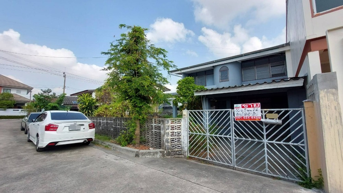 For SaleRamkhamhaeng, Hua Mak : 2-story semi-detached house for sale, Pruksachart Village, Ramkhamhaeng 118, beautiful house suitable for investment (N.1925)