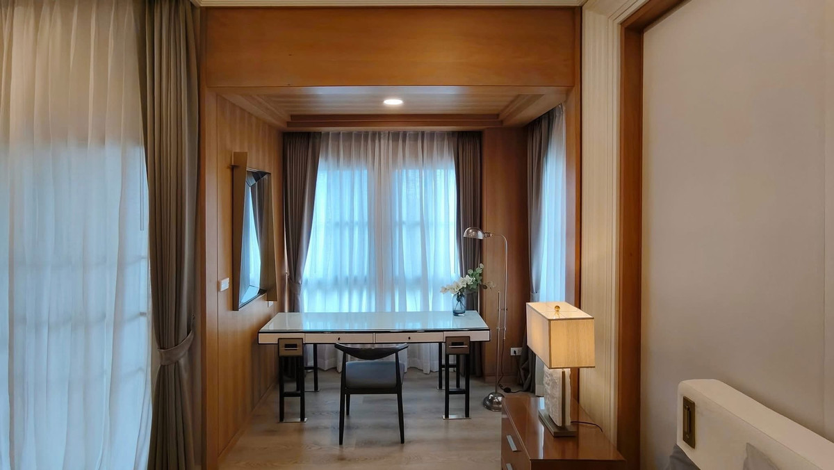 บ้านพัฒนาการ ศรีนครินทร์ : ขาย/ให้เช่า นันทวัน พระราม9 กรุงเทพกรีฑา บ้านตัวอย่างตกแต่งหรู 5 ห้องนอน