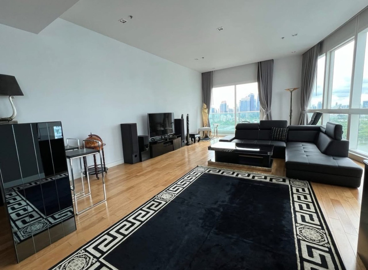 ให้เช่าคอนโดสุขุมวิท อโศก ทองหล่อ : มิลเลนเนียม 4 ห้องนอนให้เช่า 115,000