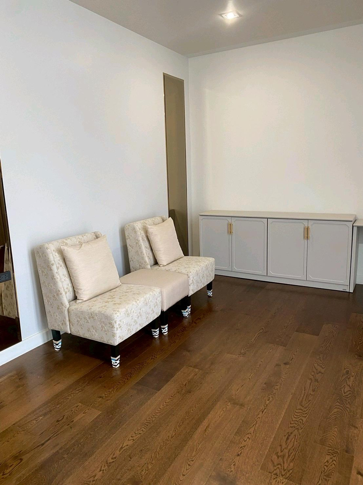 For RentTownhomeSukhumvit, Asoke, Thonglor : 📌For RENT | Quarter Sukhumvit 39 - 4BE (500 sqm) 180,000 THB