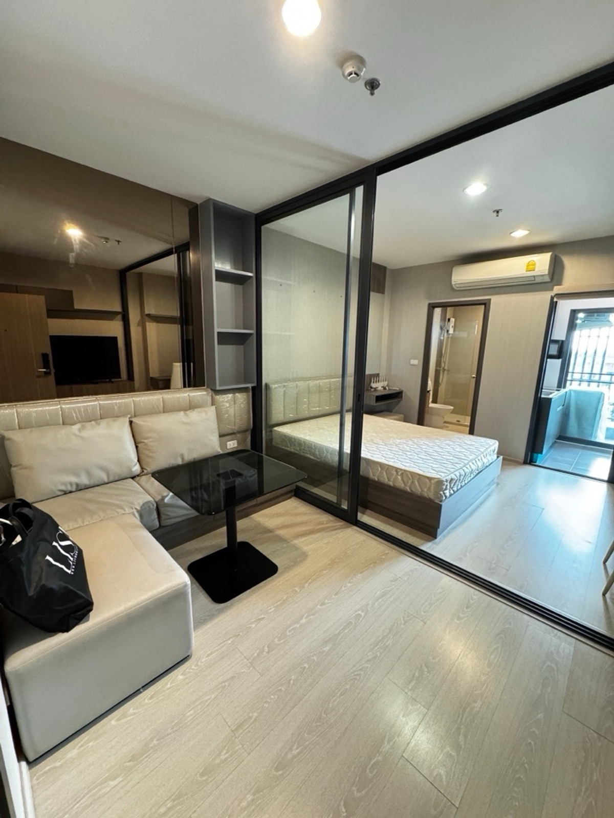 ให้เช่าคอนโดท่าพระ ตลาดพลู วุฒากาศ : 🎯แต่งสวย พร้อมอยู่ IDEO THAPHRA INTERCHANGE 