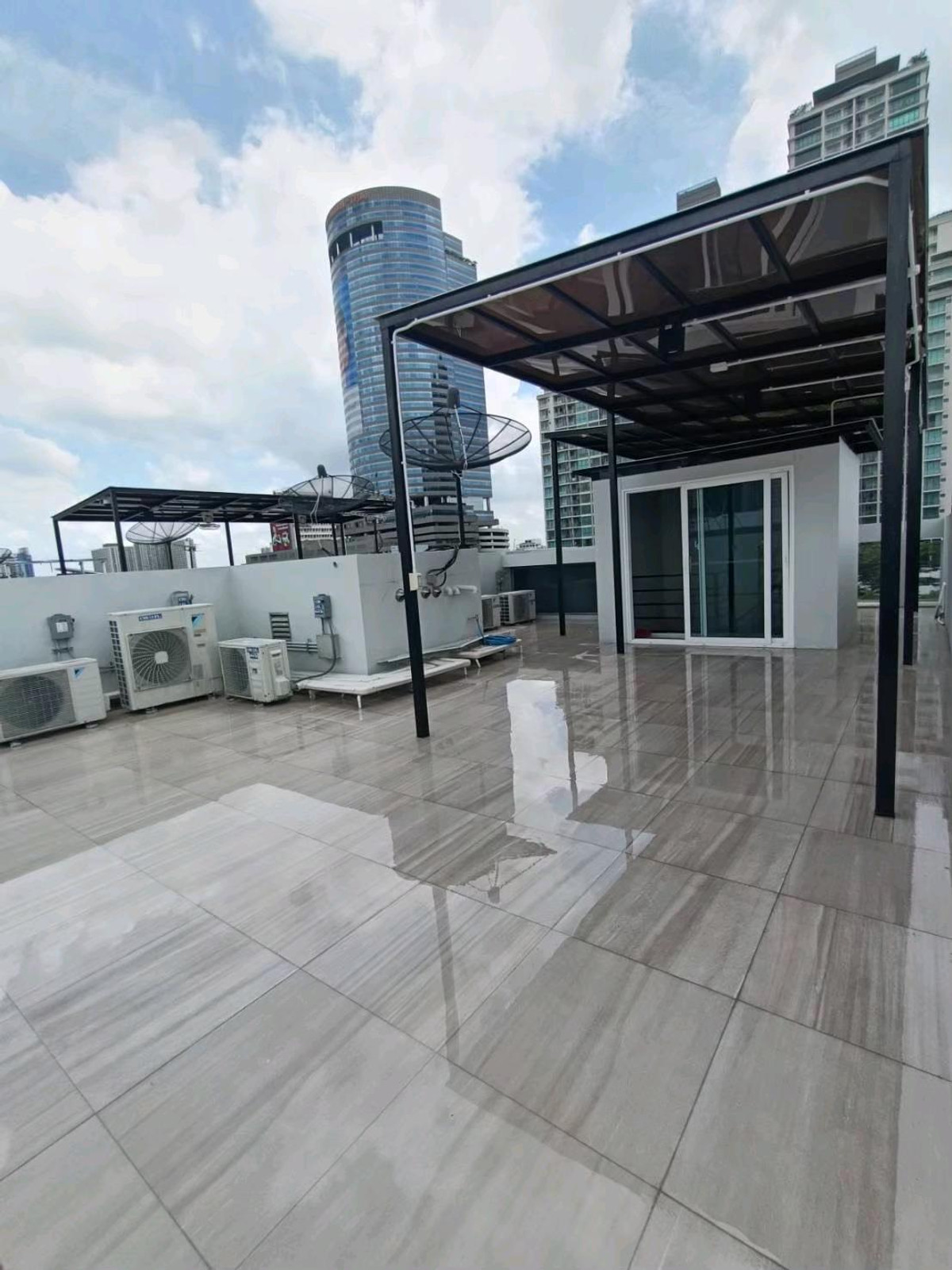 For RentTownhomeSukhumvit, Asoke, Thonglor : 📌For RENT | Quarter Sukhumvit 39 - 4BE (500 sqm) 180,000 THB