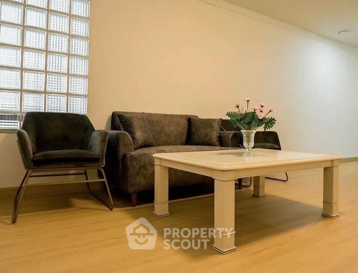 ให้เช่าคอนโดสุขุมวิท อโศก ทองหล่อ : อพาร์ทเมนต์ 2-ห้องนอน ใกล้ BTS ทองหล่อ