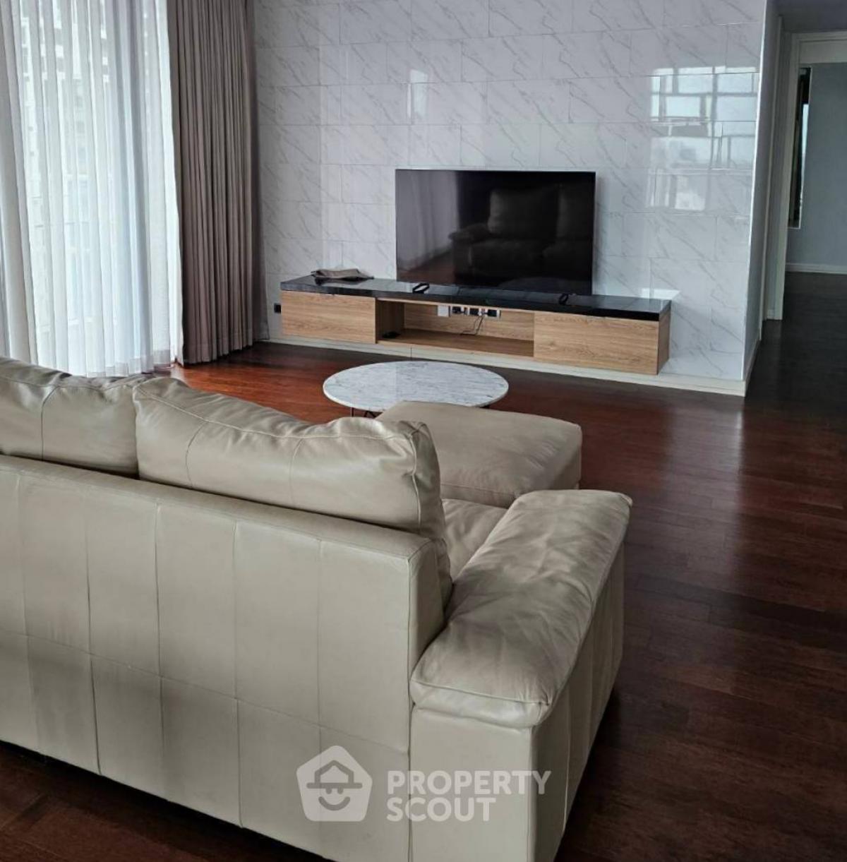 ให้เช่าคอนโดสุขุมวิท อโศก ทองหล่อ : คอนโด 3-ห้องนอน ที่ มาร์ค สุขุมวิท 39 ใกล้ BTS พร้อมพงษ์