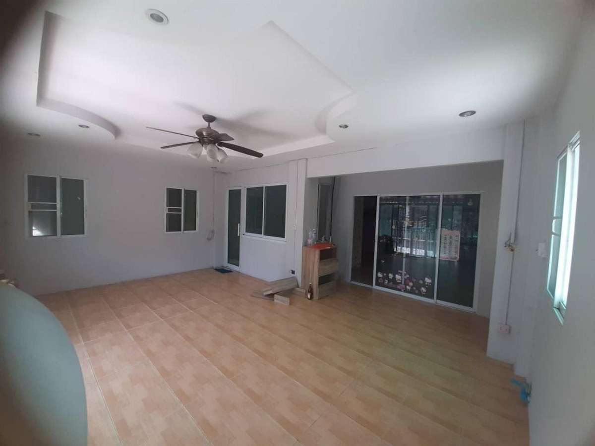 For SalePathum Thani,Rangsit, Thammasat : 87337 - For sale, Pruksa Village 17, Lam Luk Ka Khlong 3, Lam Luk Ka Road, Lat Sawai Subdistrict, Lam Luk Ka District, Pathum Thani Province.