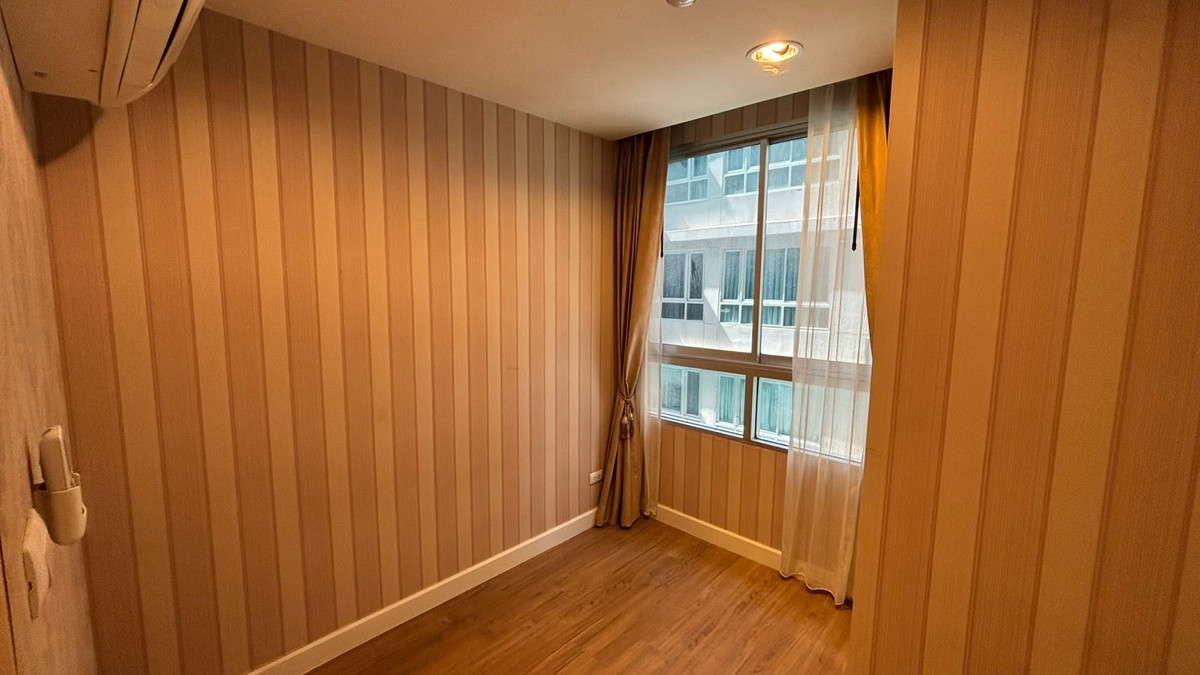 For SaleCondoRatchadapisek, Huaikwang, Suttisan : The Kris 6 (Ratchada 17) / 2 Bedrooms (SALE WITH TENANT), The Kris 6 (Ratchada 17) / 2 bedrooms (sale with tenant) TARN039