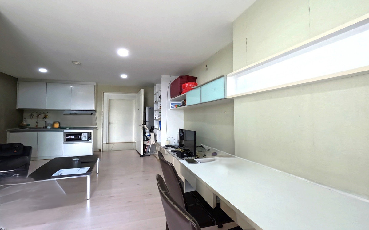 ขายคอนโดวงเวียนใหญ่ เจริญนคร : 🏙️ ขายคอนโด The Viva Condo Sathorn–Taksin ใกล้ BTS วงเวียนใหญ่ เพียง 200 เมตร  ราคาพิเศษกว่าตลาด และต่ำกว่าราคาประเมิน! อยู่เองก็คุ้ม ปล่อยเช่าก็ได้ Yield สูง