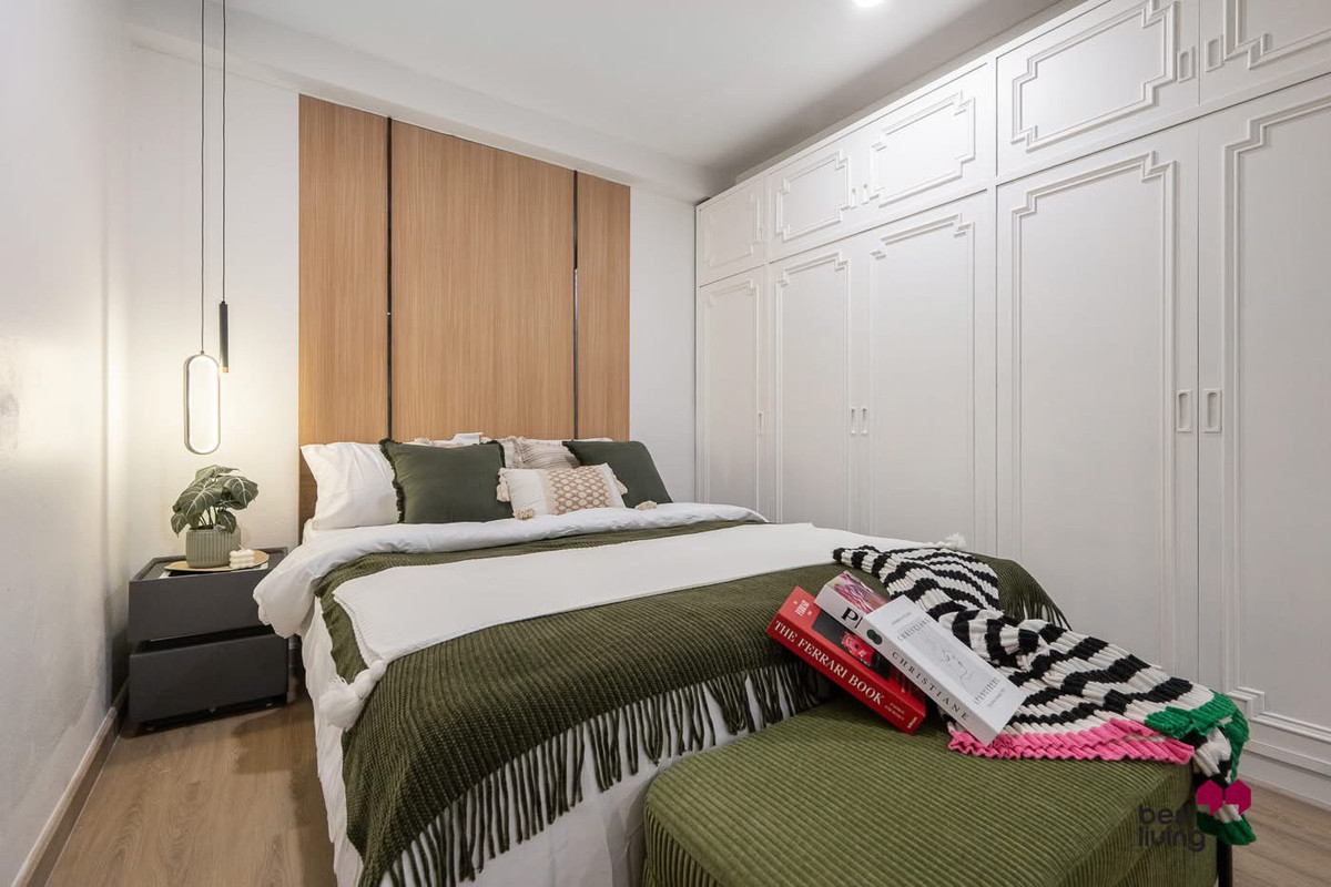 For RentCondoSukhumvit, Asoke, Thonglor : For rent, Saranjai Mansion, Sukhumvit 6, new room, location next to BTS Nana entrance, 200 meters.