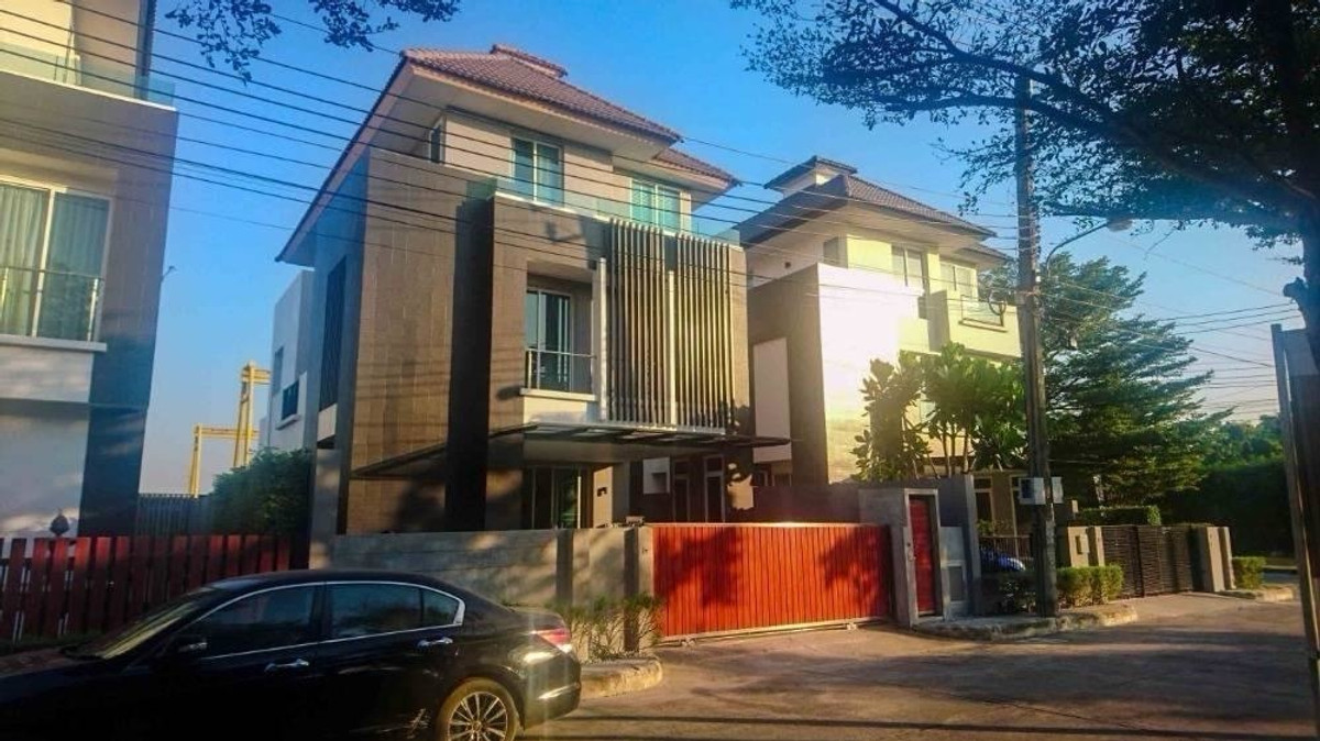 ให้เช่าบ้านลาดกระบัง สุวรรณภูมิ : บ้านเดี่ยว 3 ชั้น โครงการ AQ Ar bor วิวหน้าสวน – พร้อมเฟอร์นิเจอร์ครบ