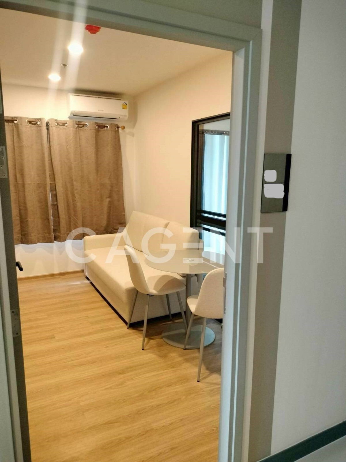 ให้เช่าคอนโดสมุย สุราษฎร์ธานี : ปล่อยเช่า โครงการ เอสเซ็นท์ วิลล์ สุราษฎร์ธานี ติดเซนทรัลสุราษฎร์ธานี พร้อมเข้าอยู่ โครงการใหม่ ตึกสูง